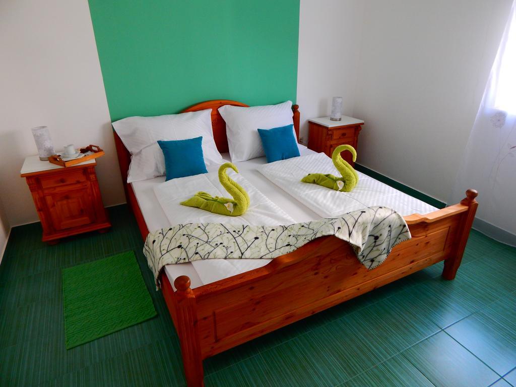 Apartments & Rooms Marinka Zadar Oda fotoğraf